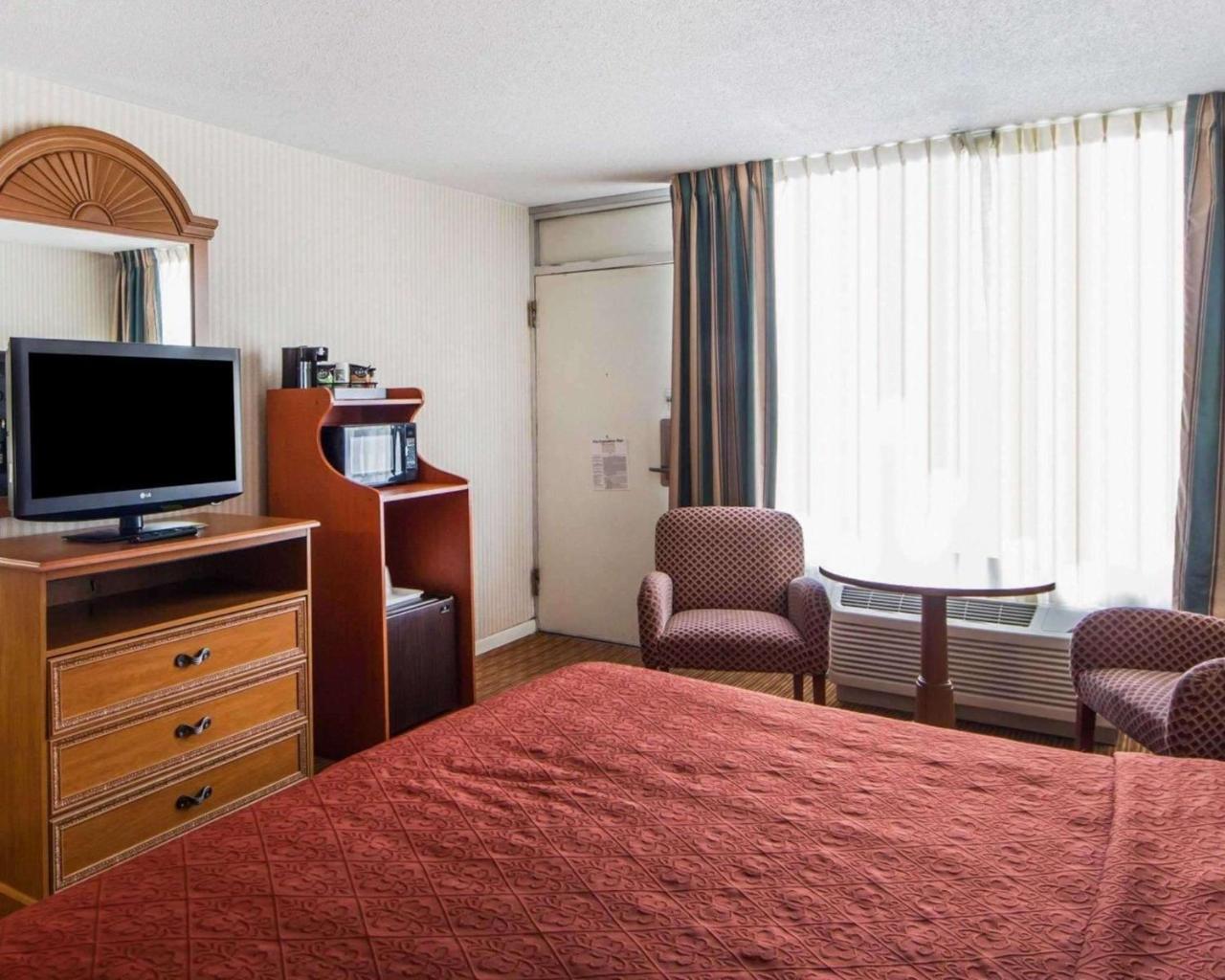 Quality Inn Ponca City Route 77 Extérieur photo