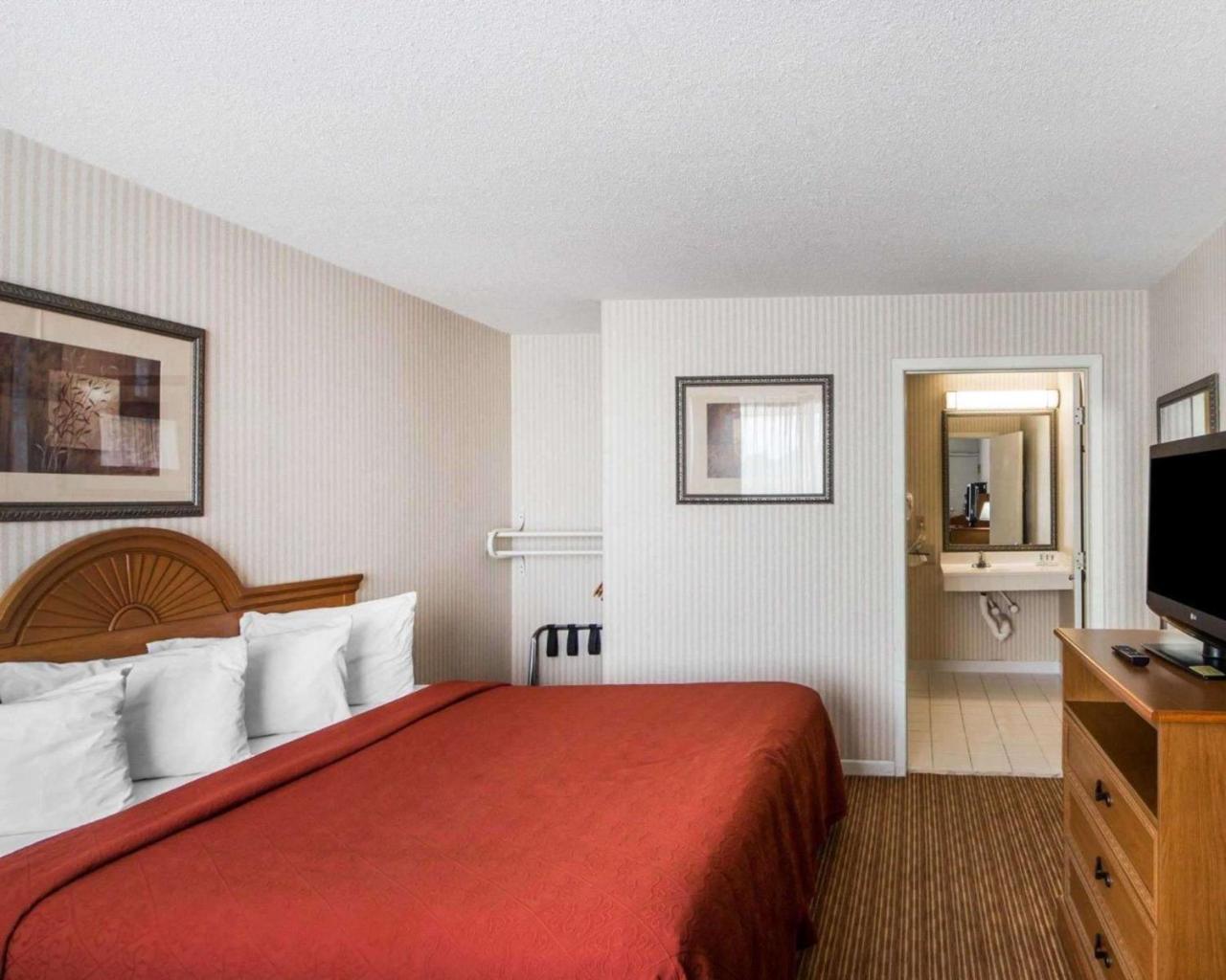 Quality Inn Ponca City Route 77 Extérieur photo