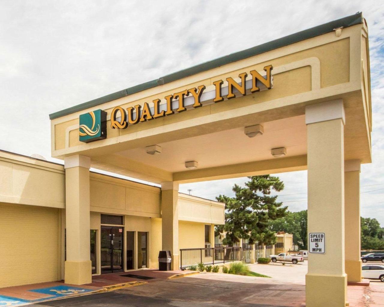 Quality Inn Ponca City Route 77 Extérieur photo