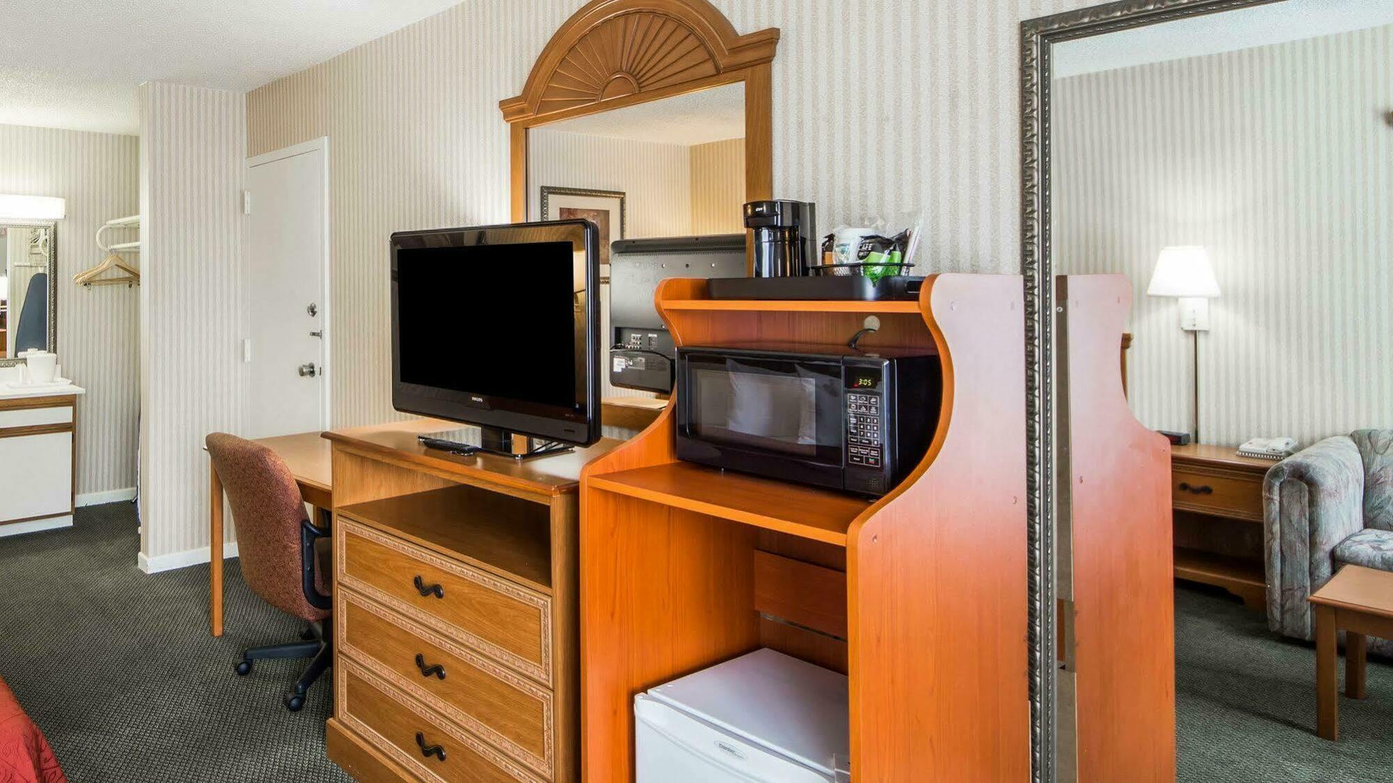 Quality Inn Ponca City Route 77 Extérieur photo
