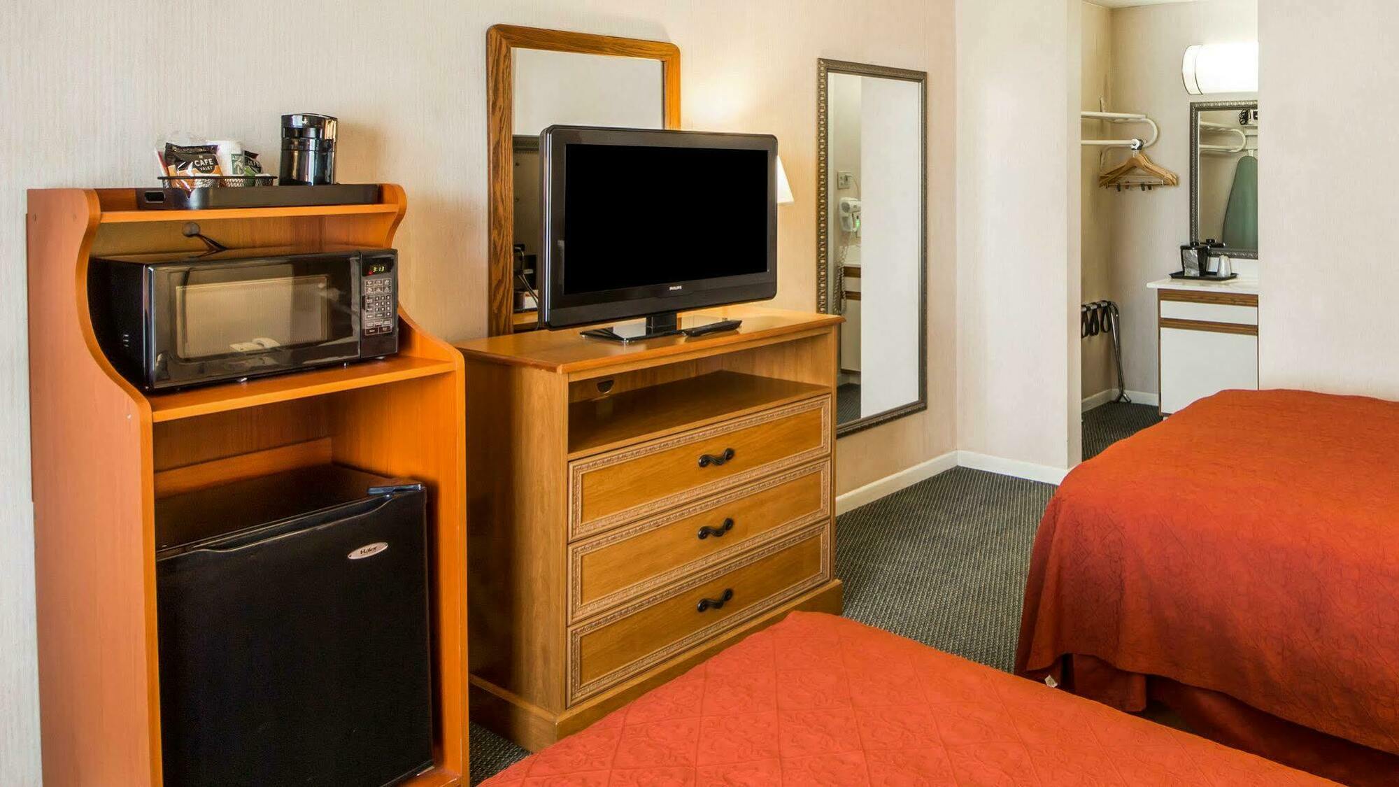 Quality Inn Ponca City Route 77 Extérieur photo
