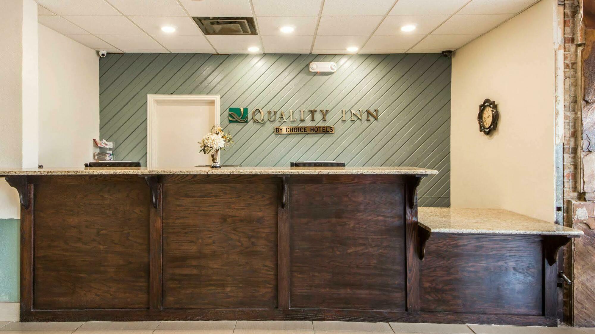 Quality Inn Ponca City Route 77 Extérieur photo
